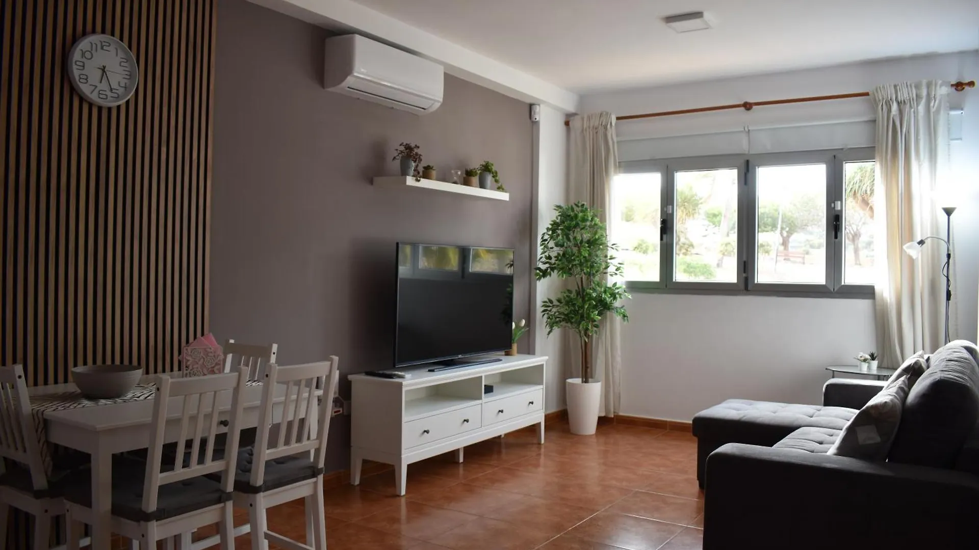 Alegranza Apartment Ingenio Spain